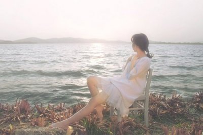 ​下雨天暖心一句话精选(69句)