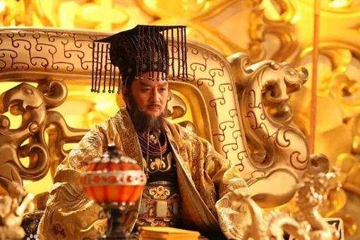 杨坚是如何取代宇文氏建立隋朝的?