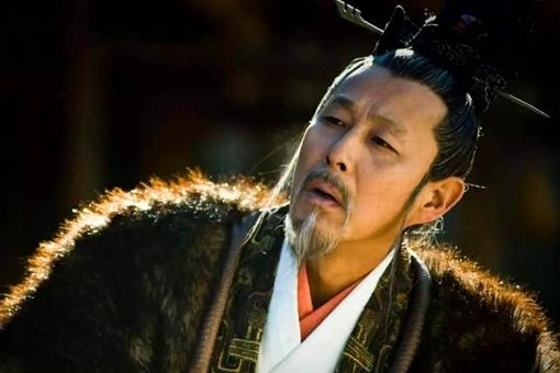 汉朝人退休有哪些福利?满70岁者与官吏同待遇