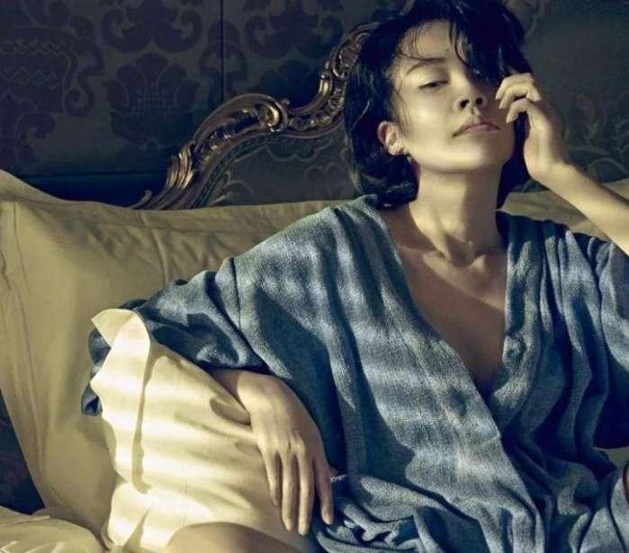 时隔3年许晴首谈和郑爽的纷争, 两人不和因为郑爽太能演