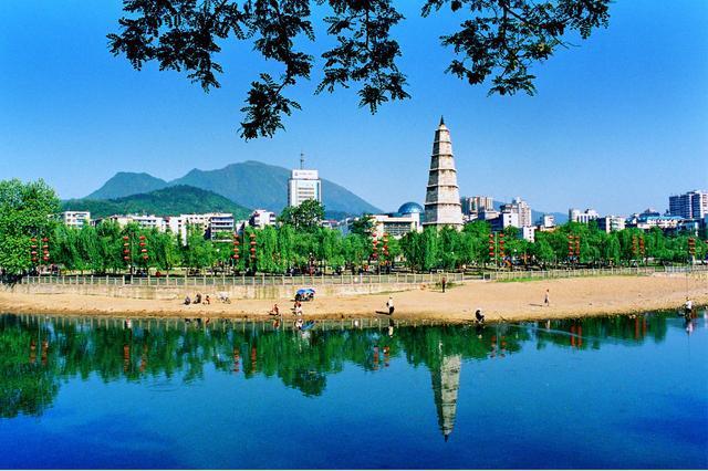 贵州省面积最大的两个县级市！