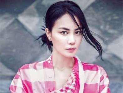 ​看到这张照片王菲才明白，李嫣的唇裂原来随她，网友：如同复制
