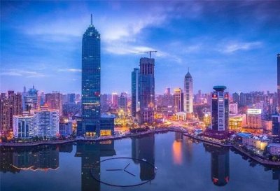 ​我国GDP排名前十的城市，南方8个北方2个，什么原因造成的？