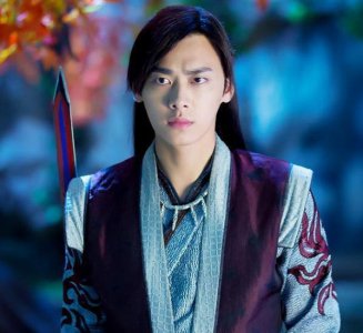​男星凭电视剧火的年龄：李易峰27岁，罗云熙30岁，只有他是23