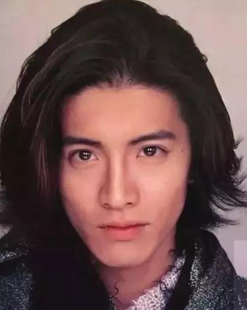 尊龙当年有多帅？古天乐和他之间，还差了10个木村拓哉