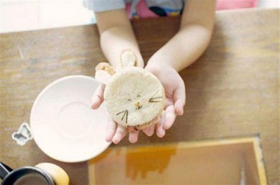 ​优美的开心的句子