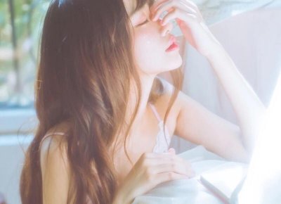 ​形容同伴外貌的短句合计50条