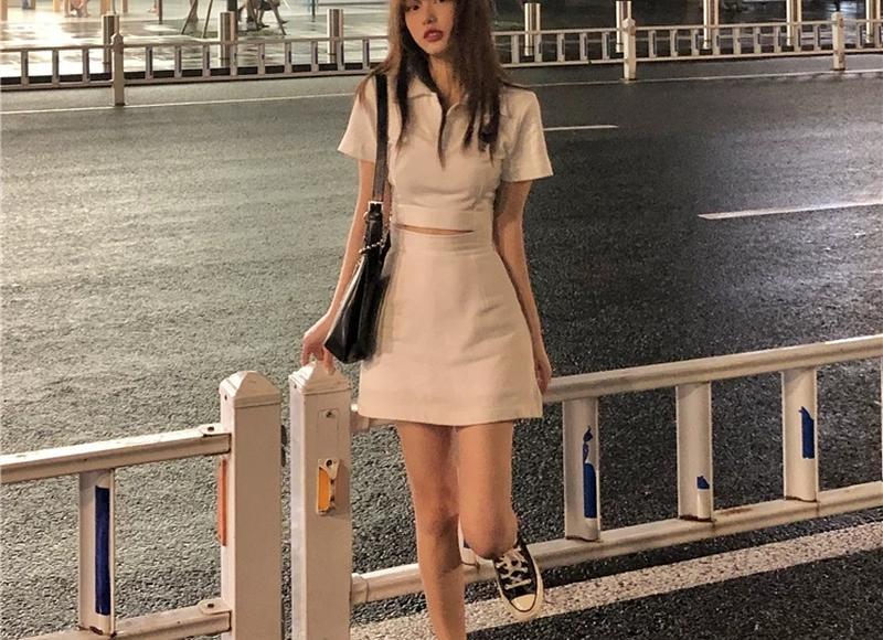 四个字浪漫寄语(4个字的浪漫情话)