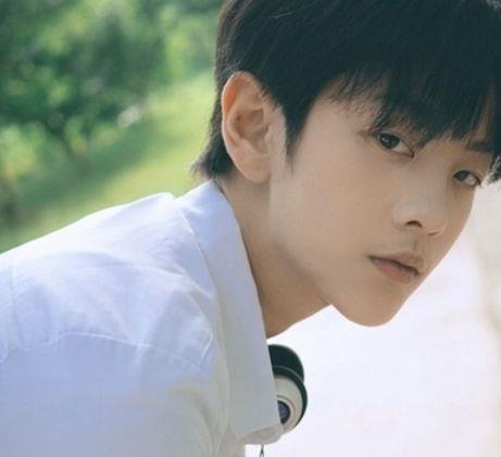 对爱的男人失望的句子