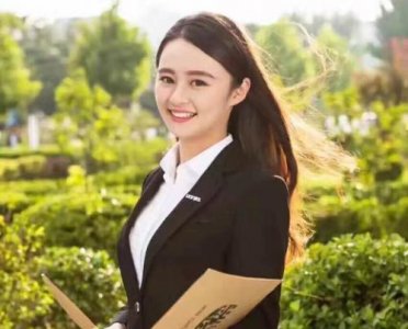 夸女生的话有点创意的短句(48句)