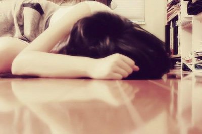 qq网名女生超拽超长90句