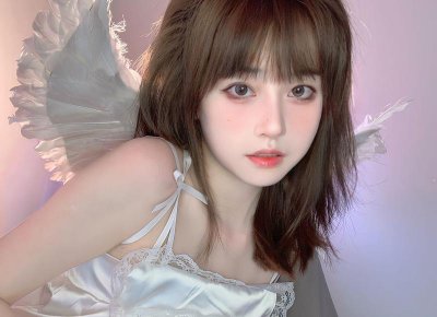 ​有打电话的情话图片大全「一句姓氏一句情话2025」