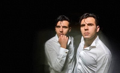 ​四川灭门惨案：熊孩子火锅店撒泼，两男子一通教育后成熟了