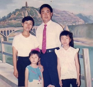 ​上海主持人伏玟晓：农村户口，经历两婚两离，35岁的她现在如何？