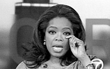 奥普拉·温弗瑞,美国著名的女脱口秀主持人,坎坷的成功经历