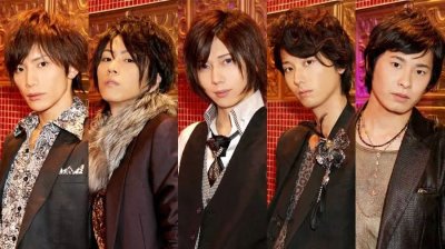 ​揭秘日本最丑牛郎，全方位玩抽象，两年狂赚近4亿！