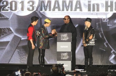 ​MAMA投票涉嫌辱华，20多家韩团粉丝停止投票抵制，错误并非第一次