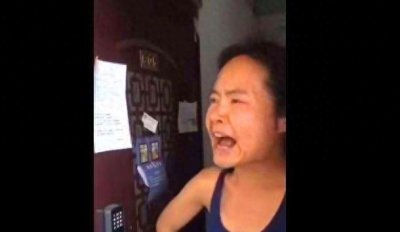 ​“跑步女”后续来了！居然要中国人向她道歉，这是想赖着不走？