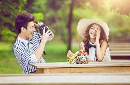 一本正经的沙雕文案