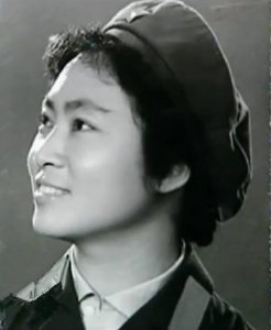 ​由昆：陈景润45岁时的初恋，被“威胁”结婚，下辈子还要嫁陈景润