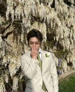 ​马伯骞弟弟结婚了！新娘正面照曝光，身材苗条惹人太意外