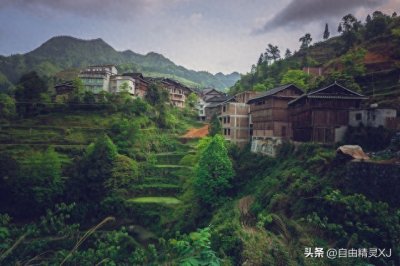 ​怪事奇谈：斑点星光点燃柴房