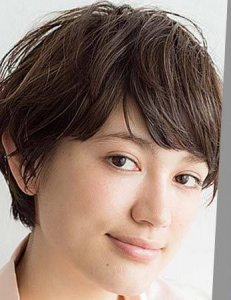 锅盖头时尚女生发型你一定喜欢