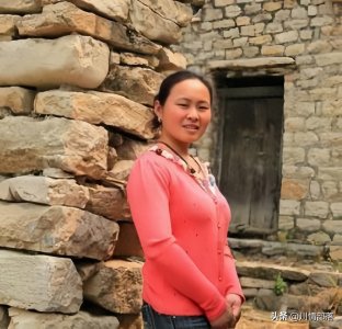 郜艳敏被2700元卖给了老农,多次逃跑被打,最后她却不愿意离开了