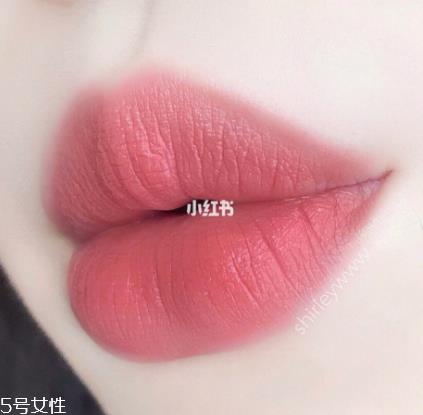 ysl新品细方管11号色是什么颜色 ysl秋季新品小金条方块 ysl新品细方管11号色是什么颜色 ysl秋季新品小金条方块