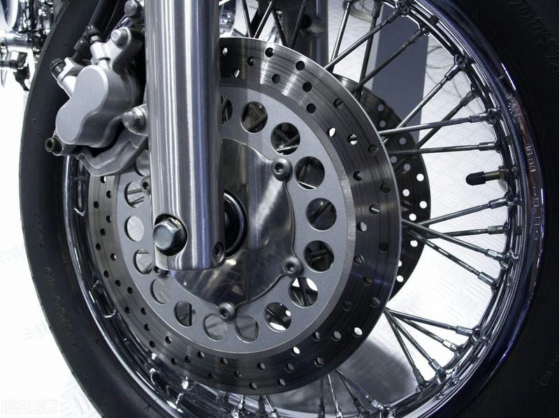 电动车碟刹安全还是鼓刹安全（电动车碟刹和鼓刹哪个安全）