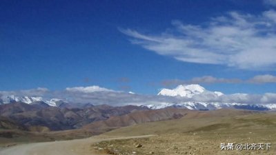 完全在我国境内的前十最高峰