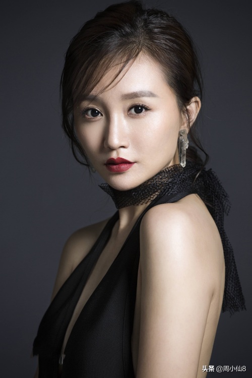 武笑羽,影视女演员,出演《失恋33天》、《复婚前规则》等作品