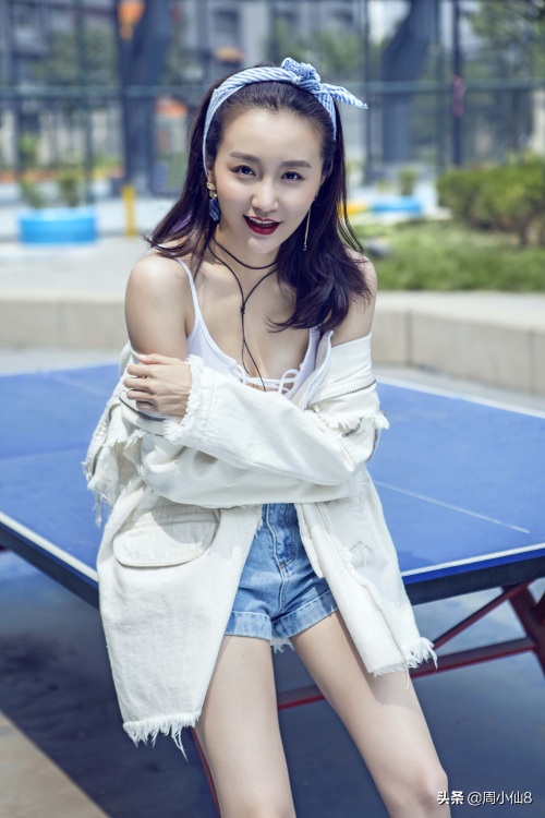 武笑羽,影视女演员,出演《失恋33天》、《复婚前规则》等作品