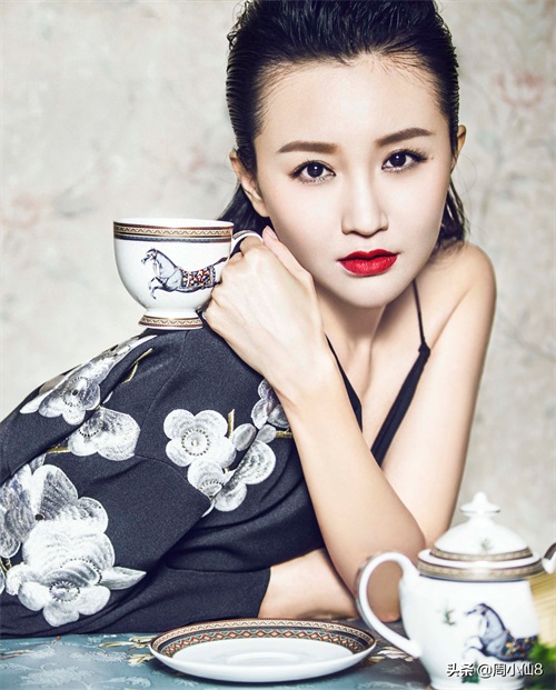 武笑羽,影视女演员,出演《失恋33天》、《复婚前规则》等作品