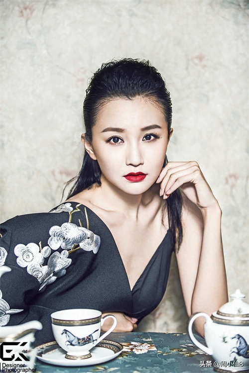 武笑羽,影视女演员,出演《失恋33天》、《复婚前规则》等作品