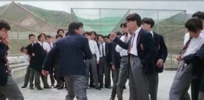 说个校园霸凌的搞笑事情,吃饭时不要看