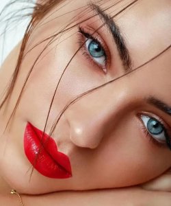 人像精品集「烈焰红唇美女」高清壁纸 ――第250期