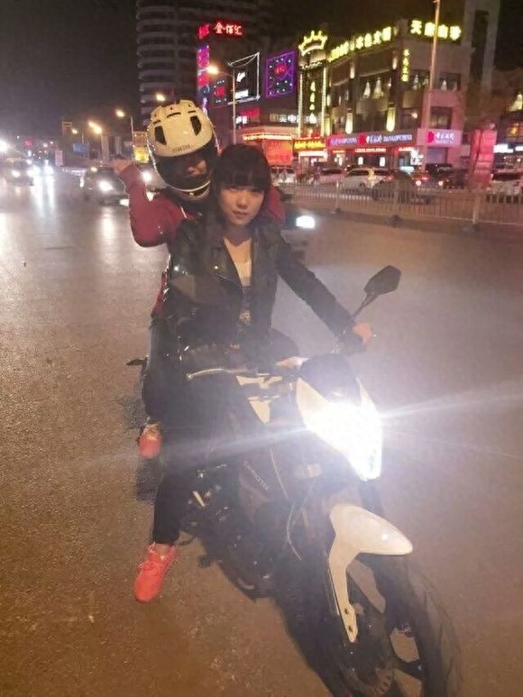 春风150NK,女孩最喜欢的万元级街车