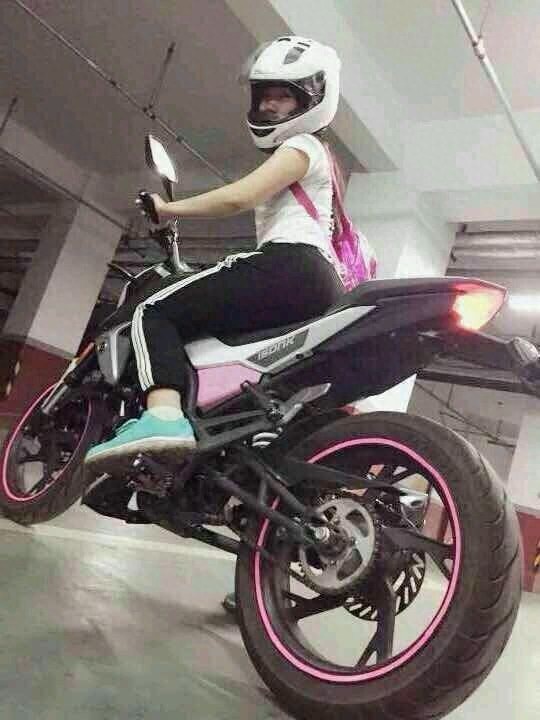 春风150NK,女孩最喜欢的万元级街车