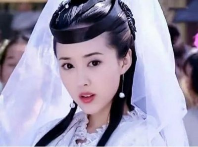 嫦娥颜丹晨生子,首度曝光丈夫儿子照片,网友:一时不知该羡慕谁