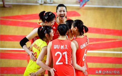 袁心玥父亲袁春武:身高1米93,袁心玥2米01,为女儿营养亲自养鸡