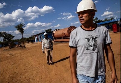 歹毒!终于知道为啥去非洲的中国人不愿意回来!网友一语道出真相