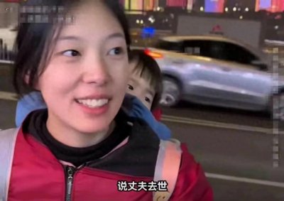 两娃妈妈的创业故事:从摆摊到筹款30万的感人瞬间