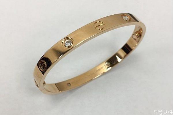 七夕可以送女朋友什么礼物 七夕节礼物推荐 七夕可以送女朋友什么礼物 七夕节礼物推荐