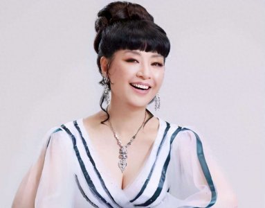 ​歌唱家殷秀梅：结婚当天提离婚，二嫁法国贵族，至今无子成遗憾