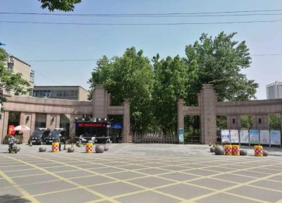 ​山东临沂闻名遐迩三所高中，今年高考成绩说话，哪所实力更突出？