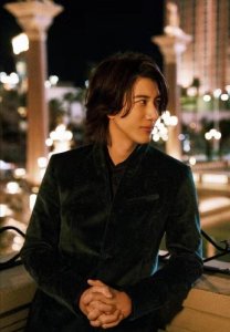 王力宏和李靓蕾家庭风波（王力宏获得孩子抚养权的判决）