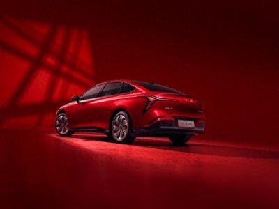 ​红旗天工05争夺“新智国潮车”话语权