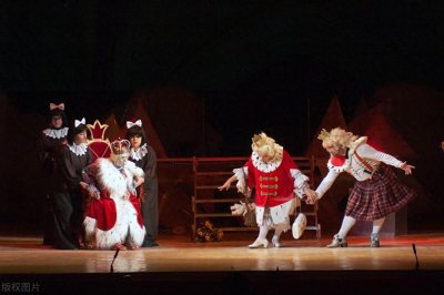 ​集集都是悲剧，安徒生童话一点都不“童话”