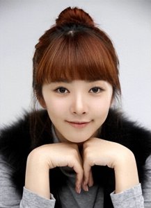 ​裴涩琪：暗夜R级片女神，10年挑战与辉煌并存！